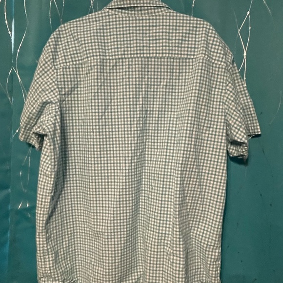 Button up - Picture 2 of 6